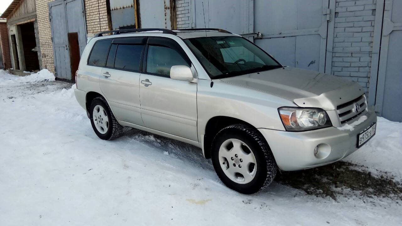 Toyota highlander 2004-2007. Тойота хайлендер 2004. Тойота хайлендер 2006. Тойота хайлендер 1 рестайлинг 3. Тойота хайлендер 2004.