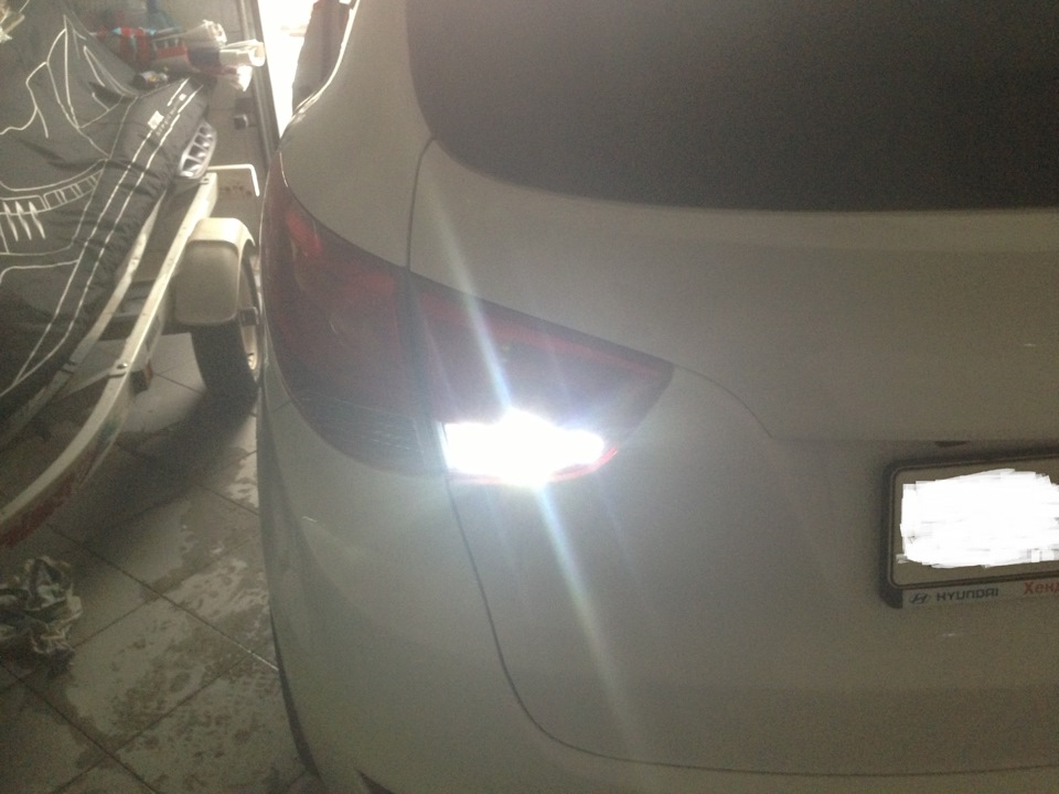 Лампочки заднего хода хендай ix35. Hyundai tucson 2016 лампа заднего хода. Задний ход hyundai tucson. Лампочки заднего хода хендай ix35. Задний ход ix35.