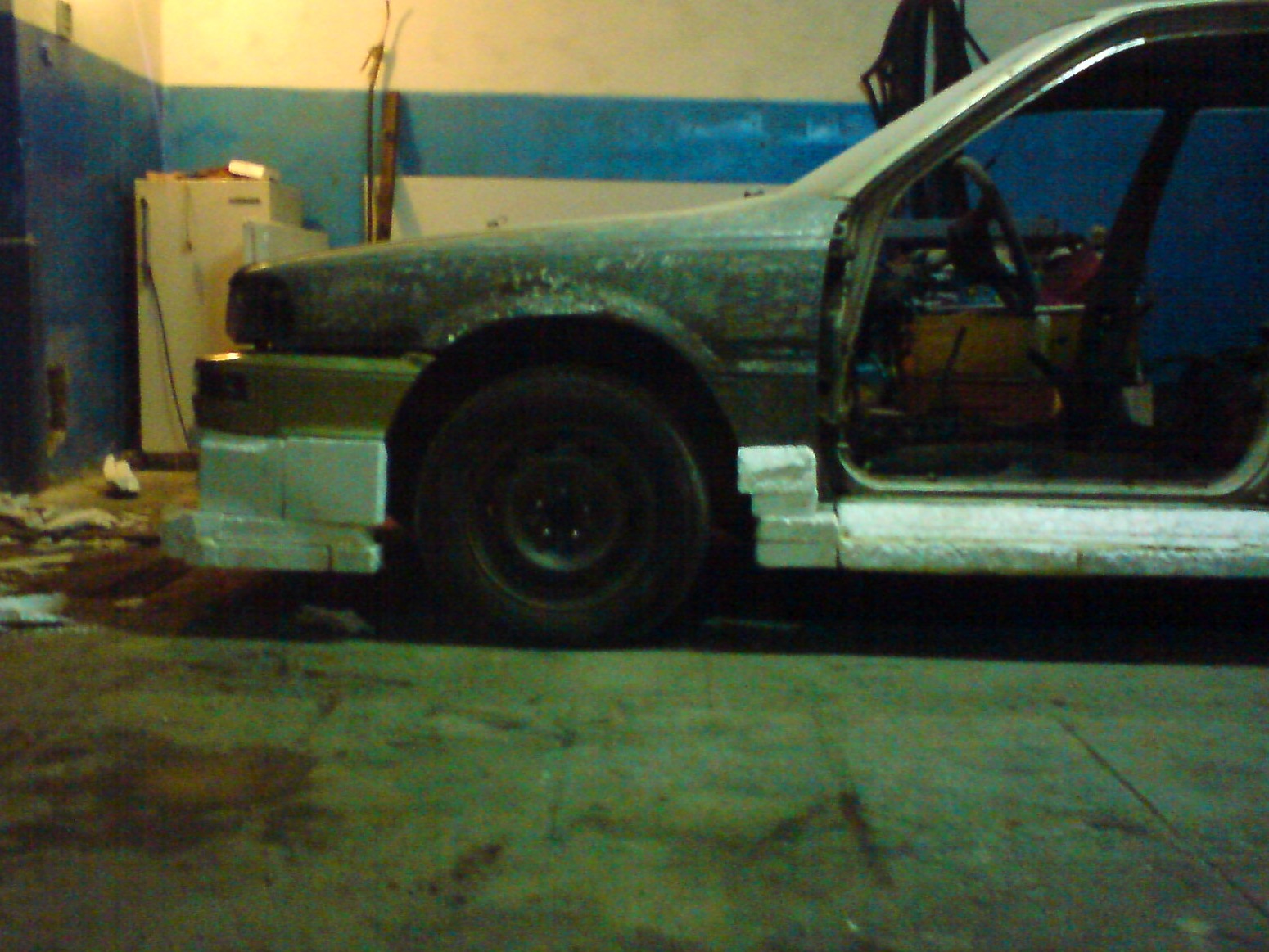 Body repair  Part 2 - Toyota Camry 20L 1987