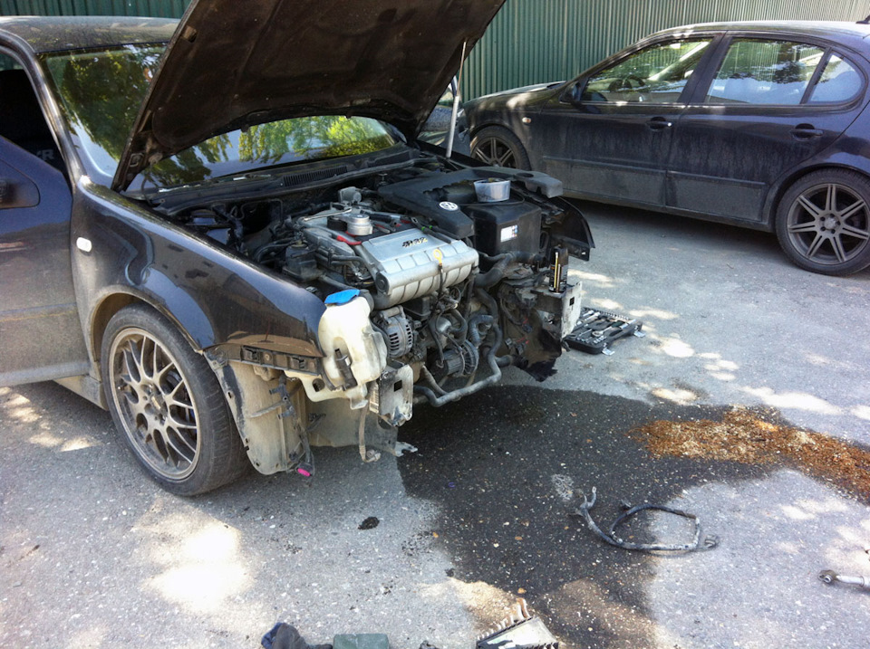 Фото в бортжурнале Volkswagen Golf R Mk4