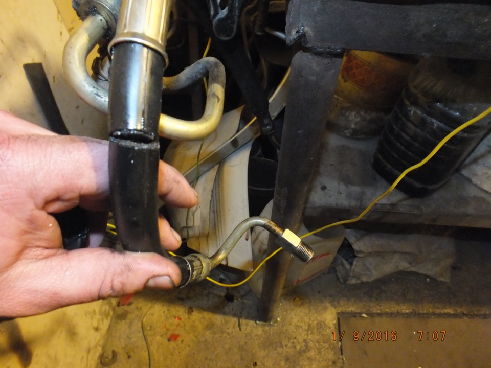 Порвался шланг гур — Toyota Cresta (80), 2 л, 1989 года | поломка | DRIVE2