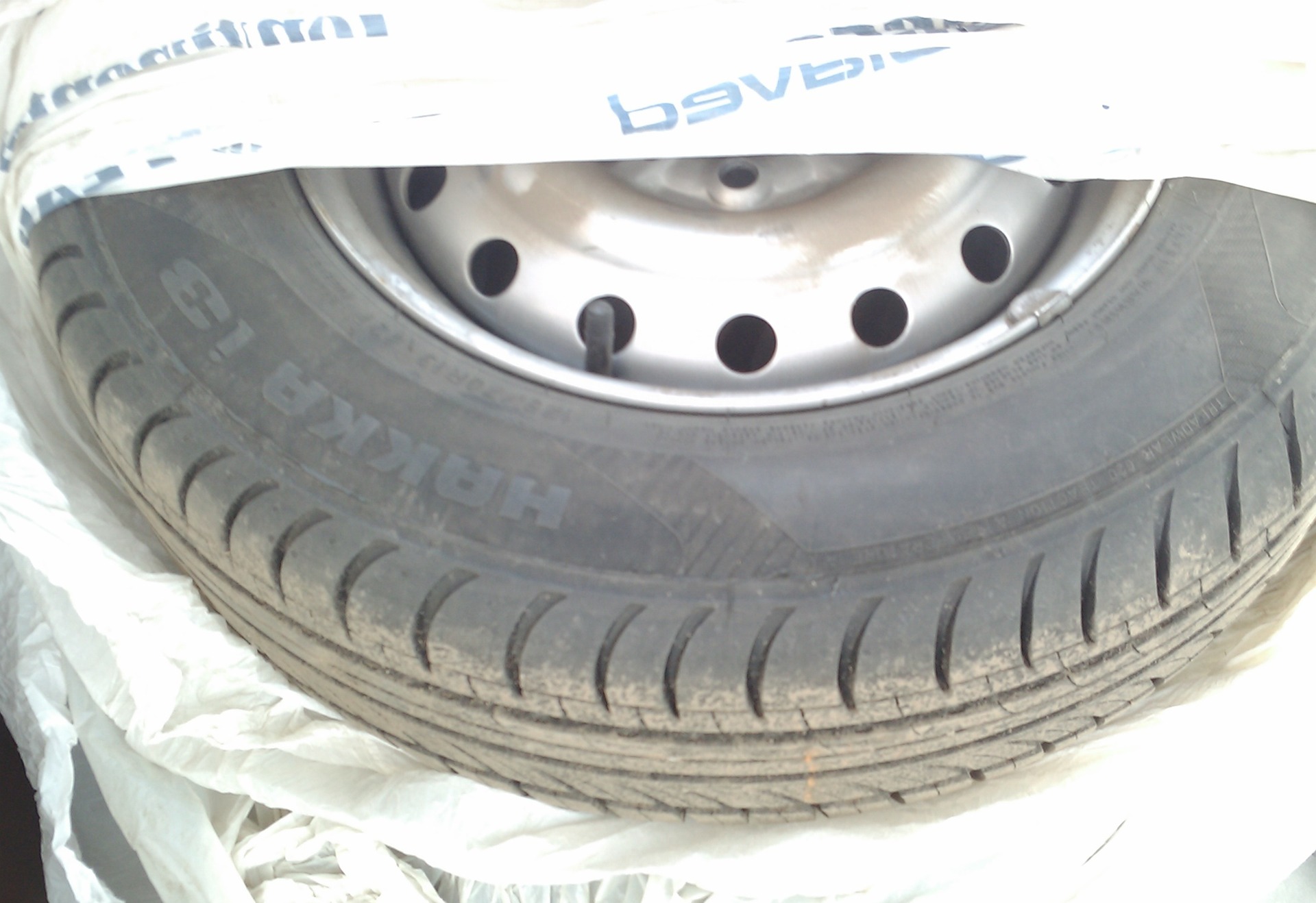 Nokian Hakka i3 175 70 R13 KFZ DRIVE2