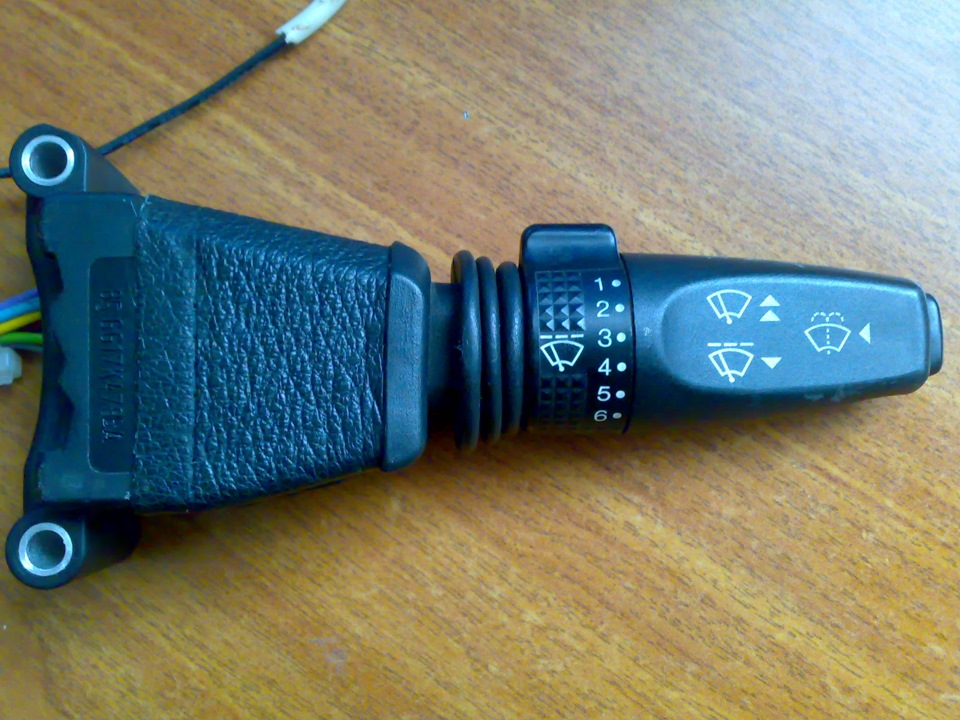 Фордо переключатель на Волге, демонстацыя паузы — ГАЗ 3110, 2,5 л, 2004 ...