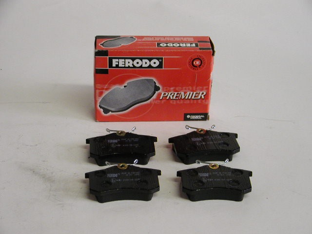 тормозные колодки задние и передний левый габарит, замена — Peugeot 307 ...