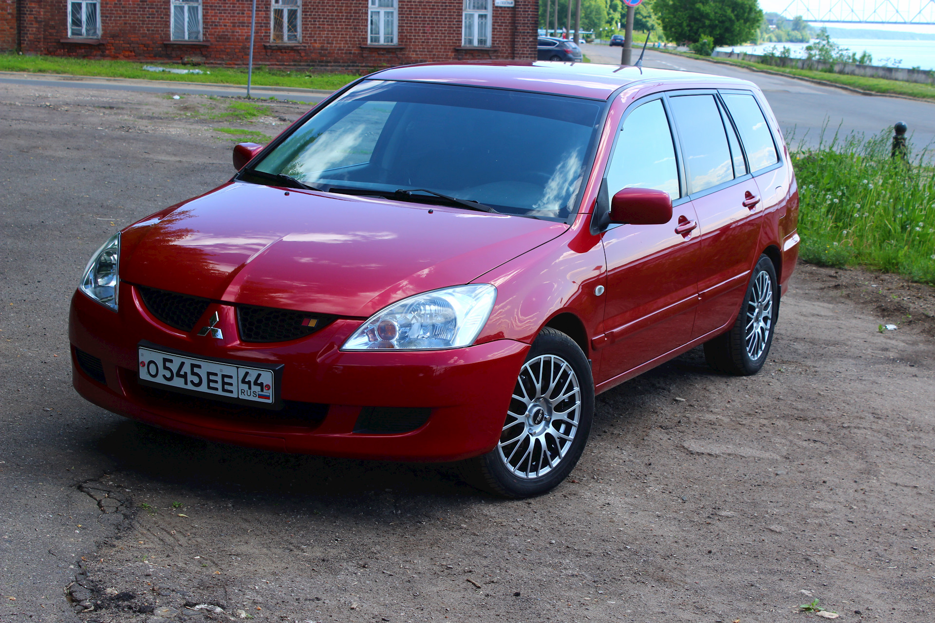 Лансер 1.6. Мицубиси Лансер 1.6 STW. Mitsubishi Lancer 1.6 STW, 2006. Мицубиси Лансер 1.6 STW 2008. Мицубиси Лансер 1.6 STW универсал 2004.