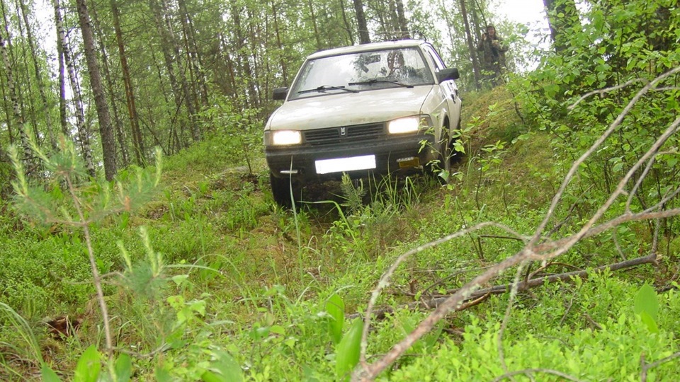 Москвич Святогор слон с бездорожья