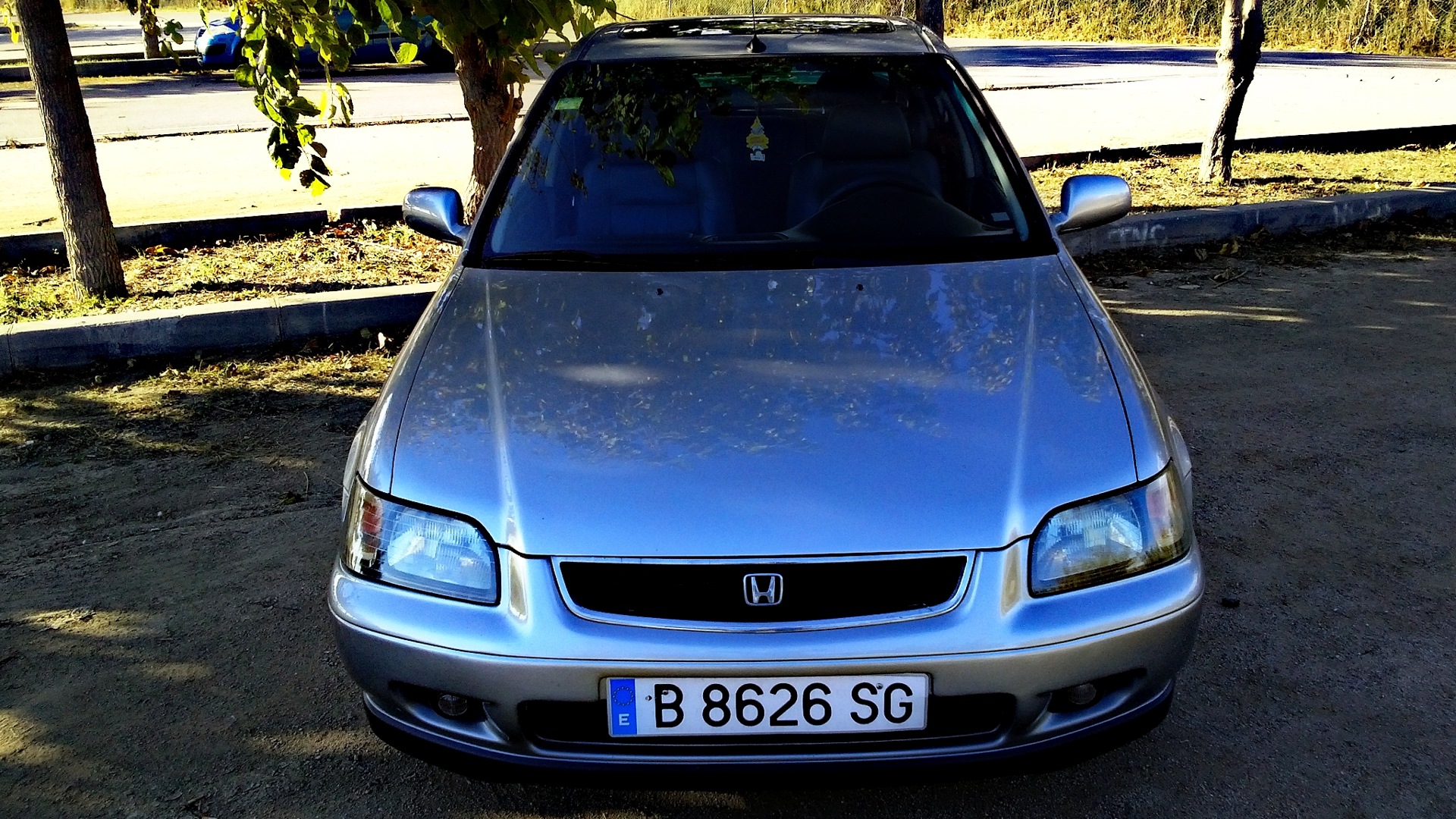 Honda Civic Fastback (5G) 1.6 бензиновый 1996 | 1.6i SR VTEC (MB1) на DRIVE2