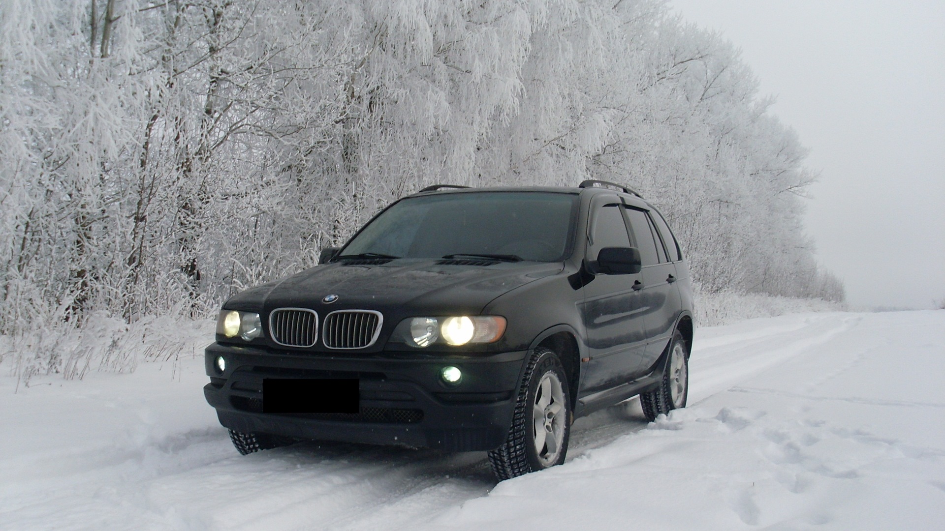 Дром м5. BMW x5 e53 3.0i. БМВ х5 1996. BMW x5 e53 черная зима. BMW x5 2000.