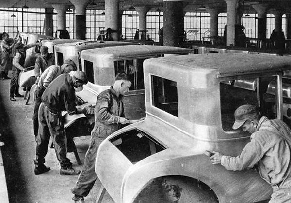 Развитие машиностроения 1965 Кудрявцев П.С., Конфедератов И.Я. - История физики