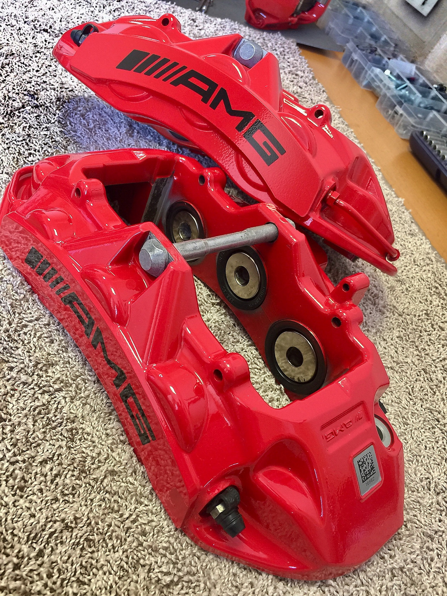 6 поршневые суппорта. задние 2 поршневые суппорта на жс 191 кузов. суппорта брембо 6 поршневые. суппорт брембо 6 поршней. Trw тормозные суппорта 6 поршней.