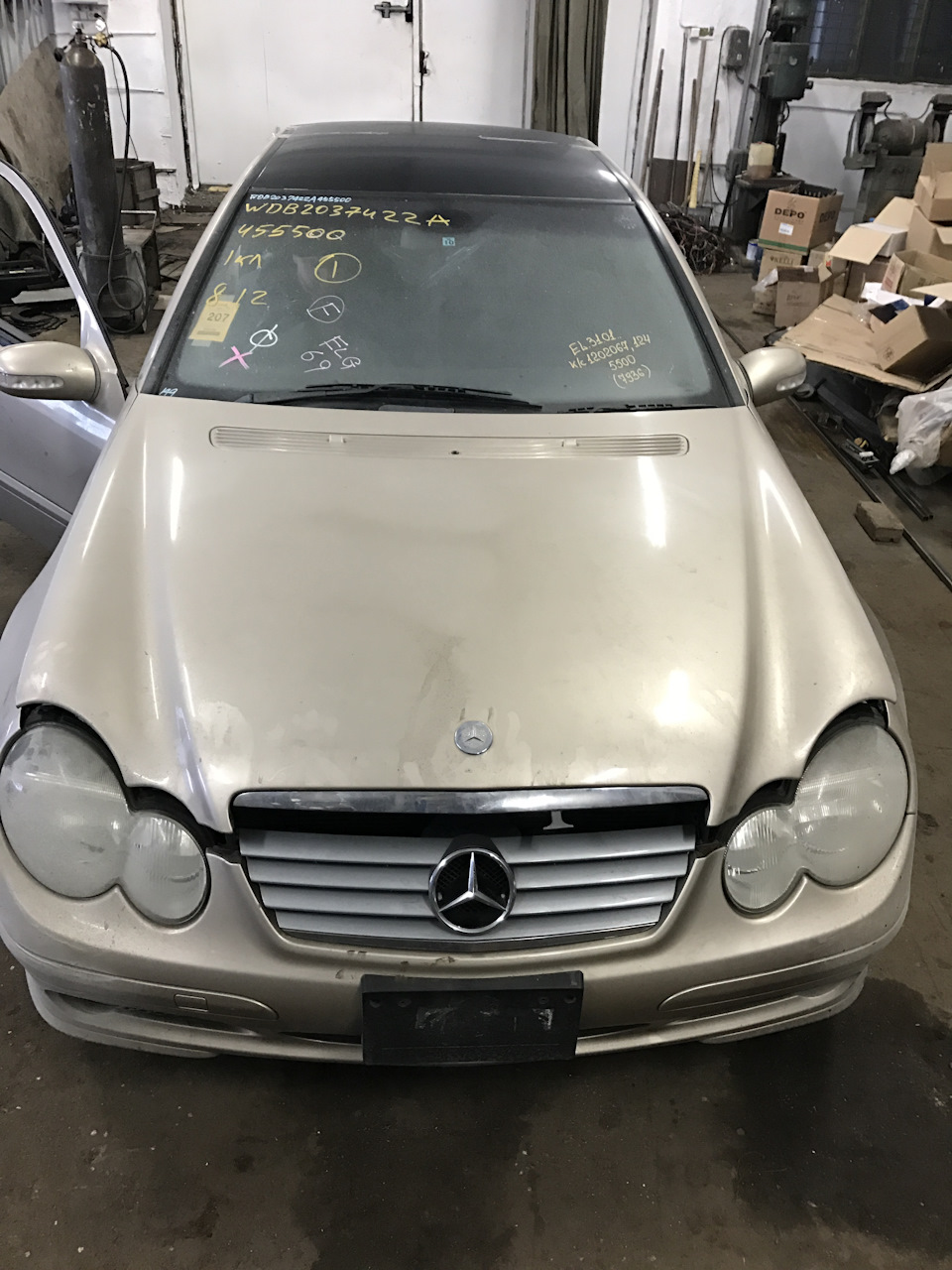 Приехали в разбор Мерседес CLK 320 w209 и C-Klasse W203 — ДакАвто на DRIVE2