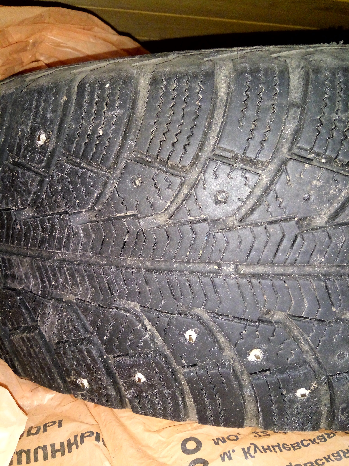 Недорого 215 65 r16. Ice Cruiser 7000 215 65 r16. Bridgestone Ice Cruiser 7000 215/65 r16 98t. Bridgestone Ice Cruiser 7000 215 65 16. Гиславед шины зимние 215/65 r16.