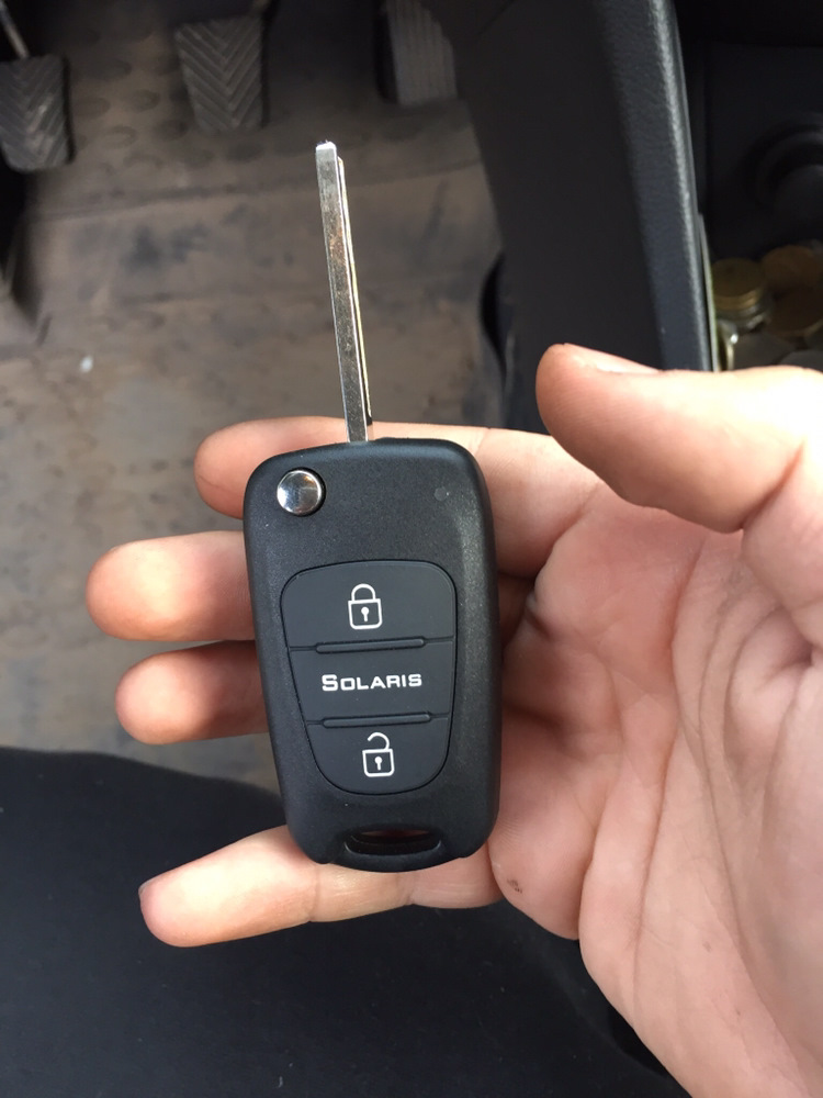 Ключи Hyundai Solaris 1. Ключ солярис купить