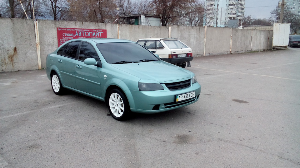 Chevrolet Lacetti Green