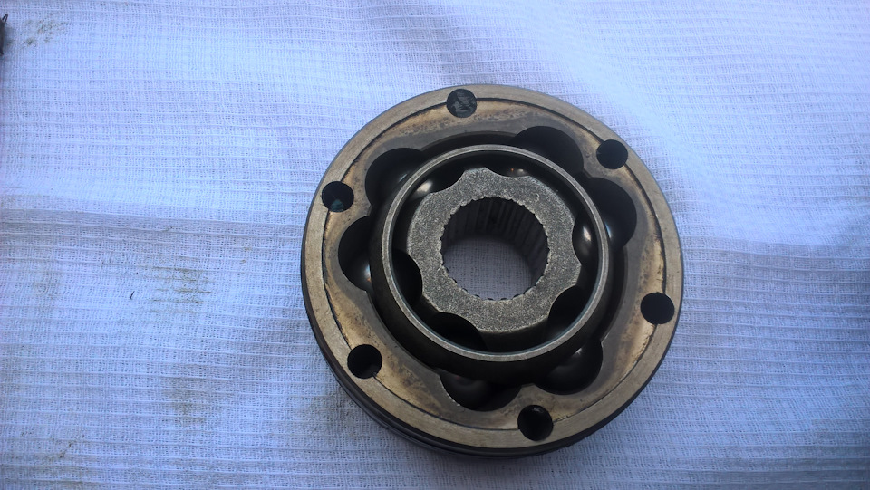 Замена пыльника шруса на кардане! — Toyota Caldina (210), 2 л, 1999 ...