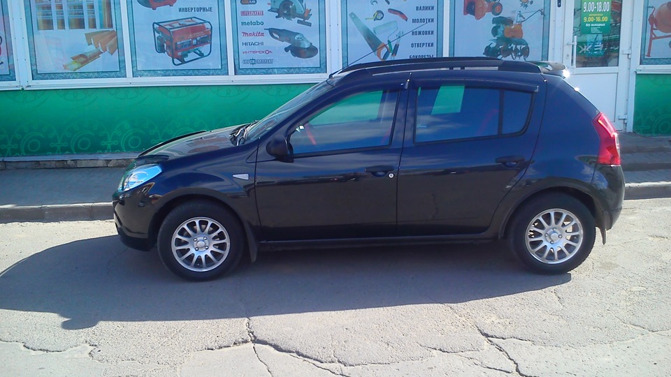 Renault Sandero Authentique