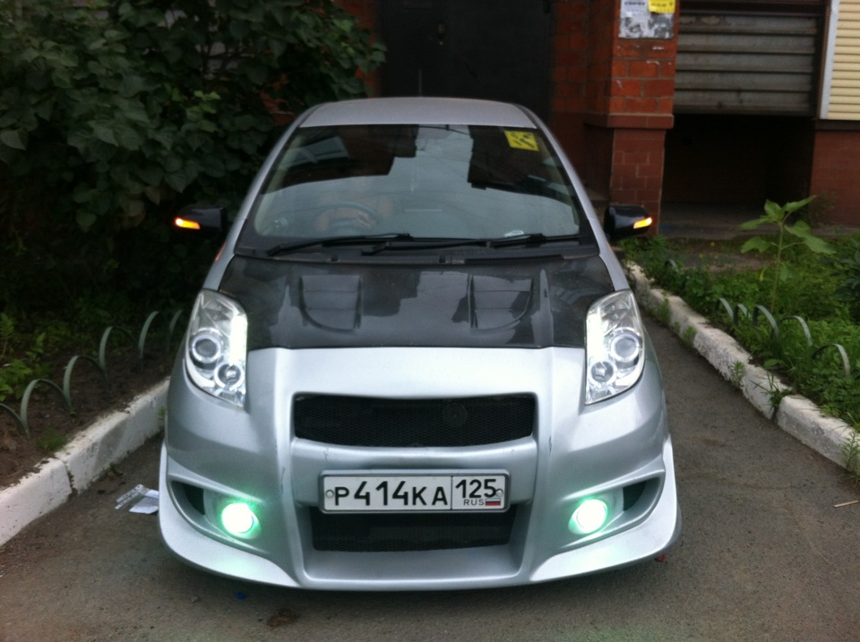 Vitz RS 90