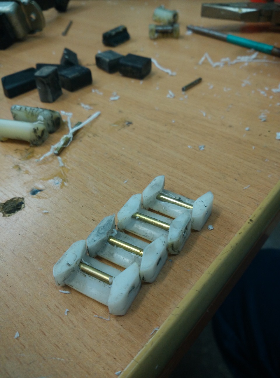 Ограничители двери — Mitsubishi Lancer IX, 2 л, 2007 года | своими ...