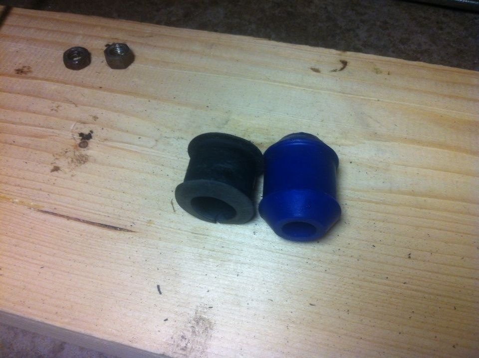 X5 resource 51-0008 Втулка амортизатора (справа) 2 шт . — Mitsubishi Pajero Sport (1G)