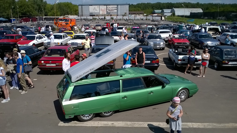 Фото в бортжурнале BMW 5 series (E12)