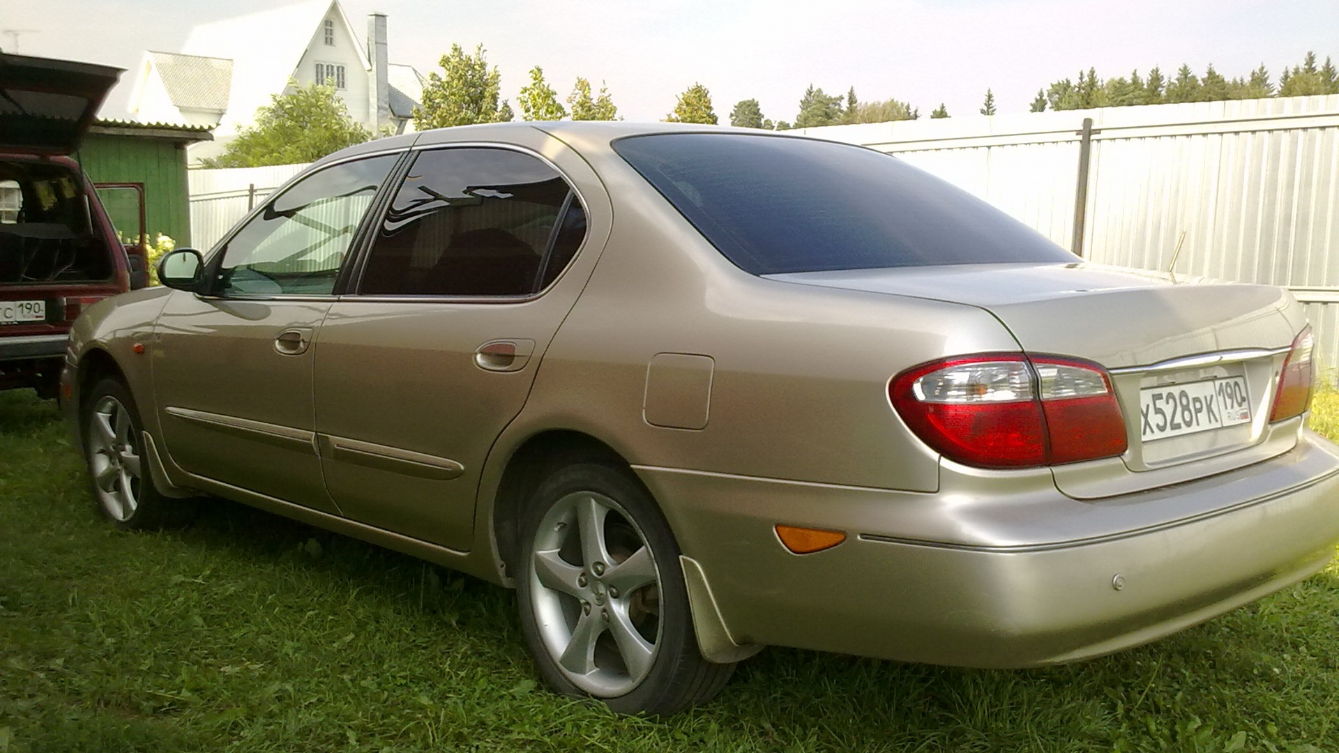 nissan cefiro a33