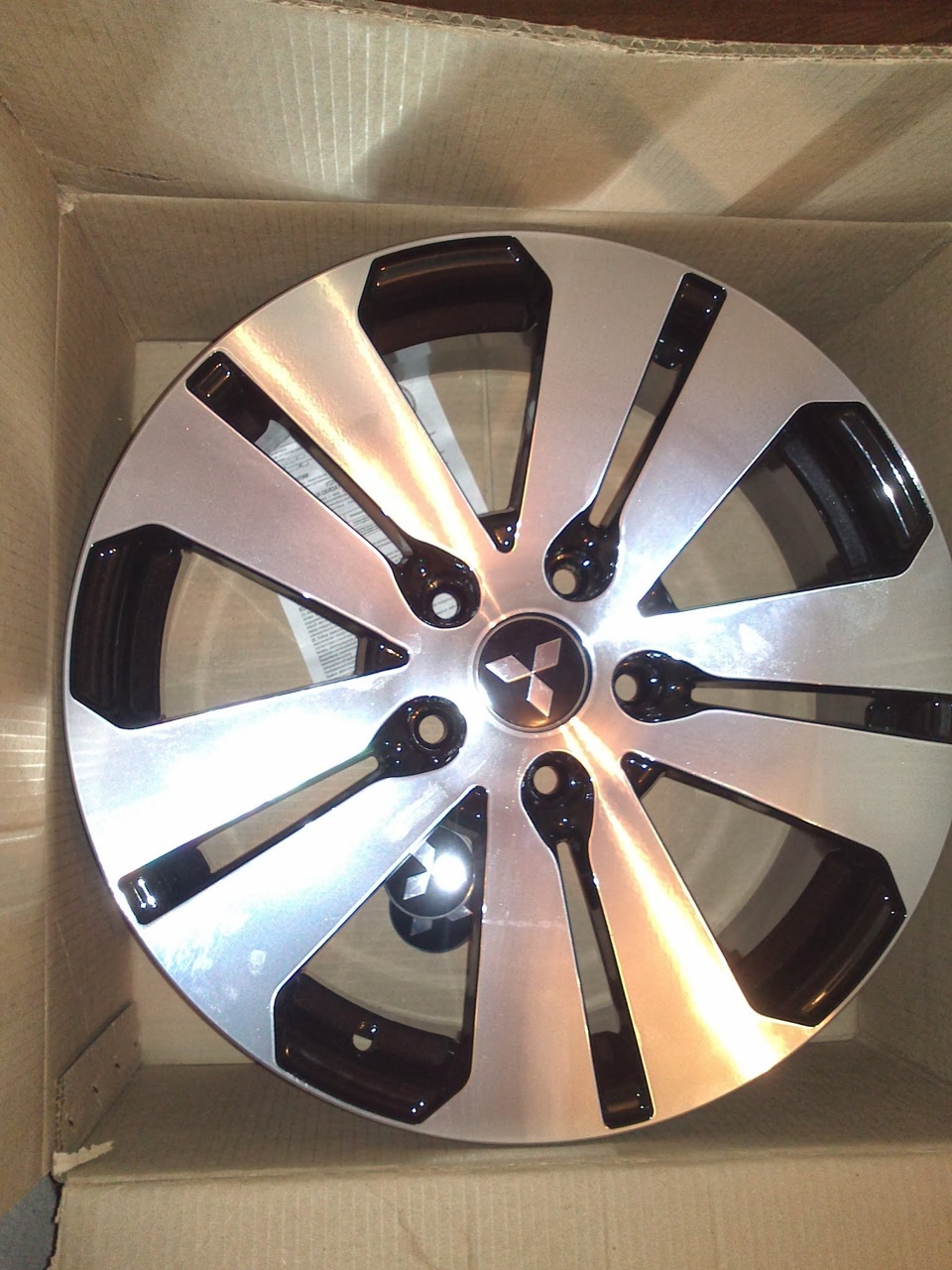 диски на лето R17 — Mitsubishi ASX, 1,6 л, 2013 года | колёсные диски ...
