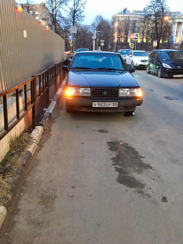 Где-то я уже видел эту картину… — Volvo 940