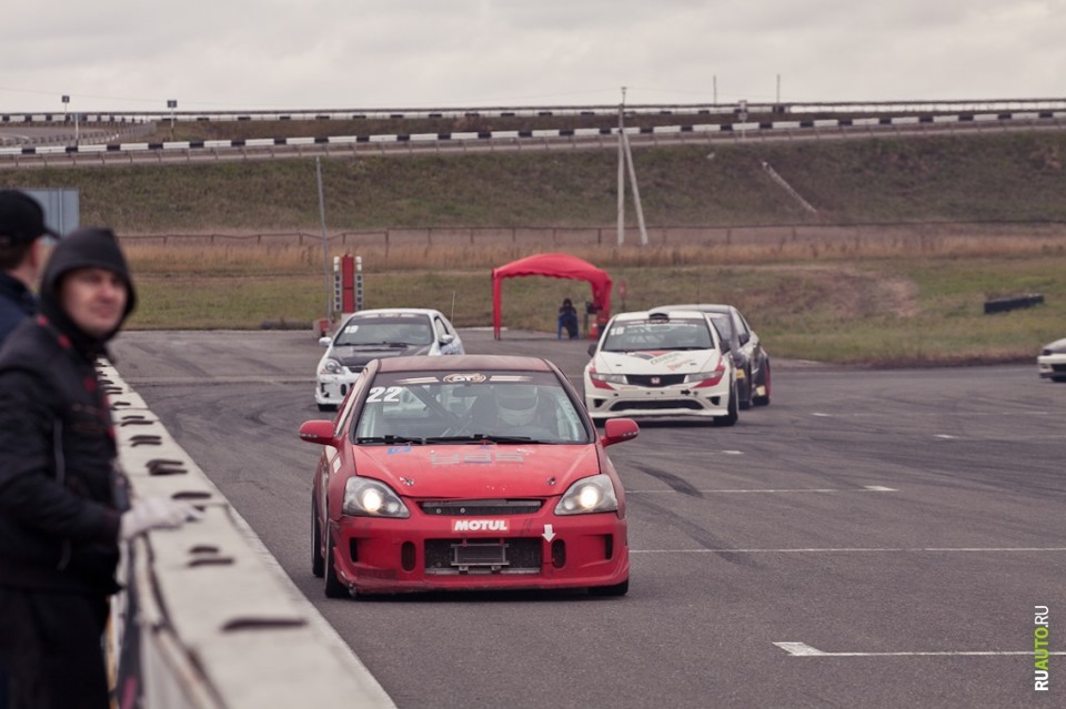 Фото в бортжурнале Honda Civic Hatchback (5G)