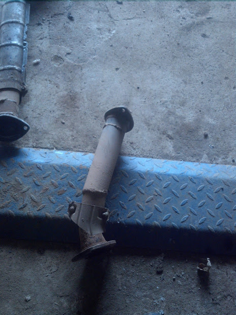 Глушитель сечет, нашел прокладки в м-не для Грузовиков — Toyota Chaser ...