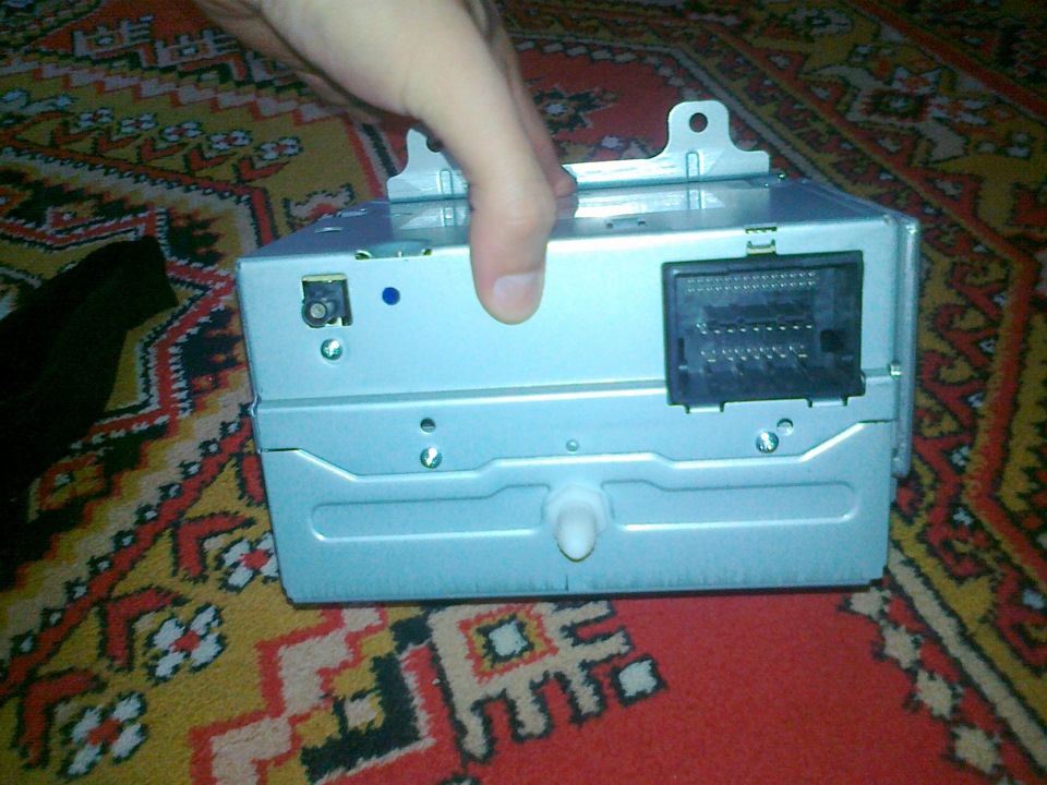 продам магнитолу от шевроле круз 2012 — Opel Astra H, 1,6 л., 2010 года ...