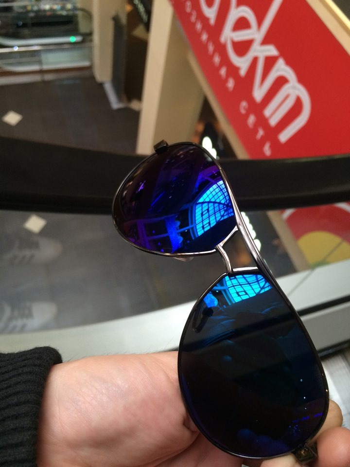 Чем бы заняться на выходные?.. У кого какие предложения? Проклеить ...