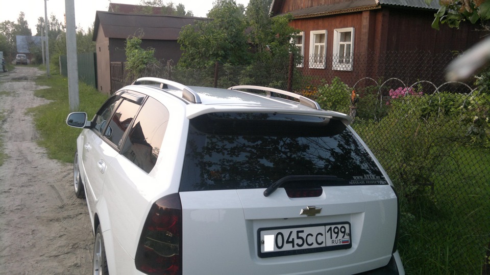 Спойлер на Wagon Chevrolet Lacetti SW