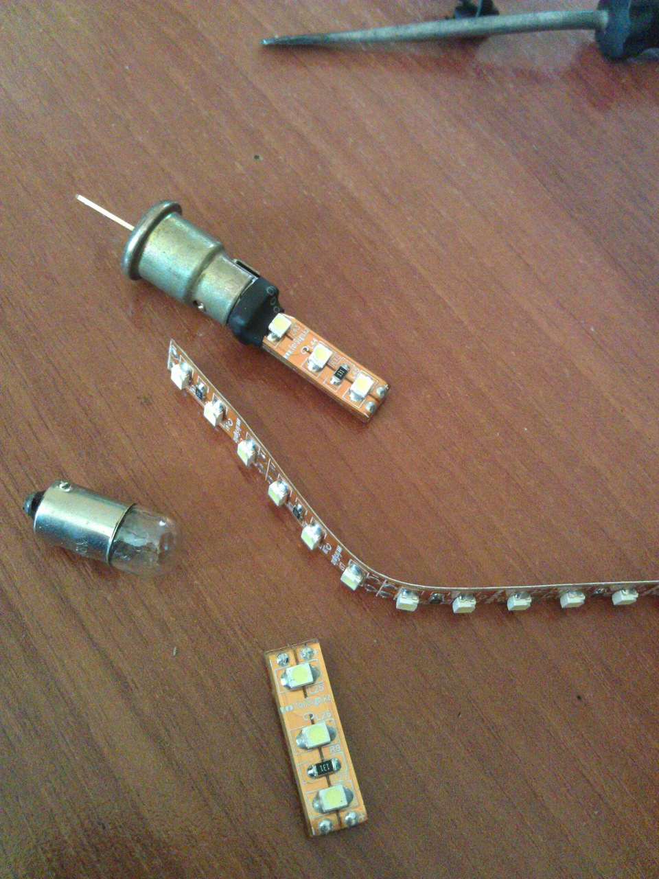 Габариты в блок фару — Lada 2107, 1,5 л, 2007 года | электроника | DRIVE2