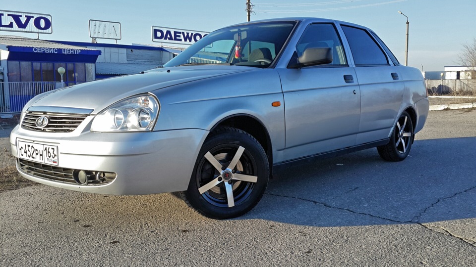 пересвет приборной панели с плавным включением, смена цвета стрелки ...