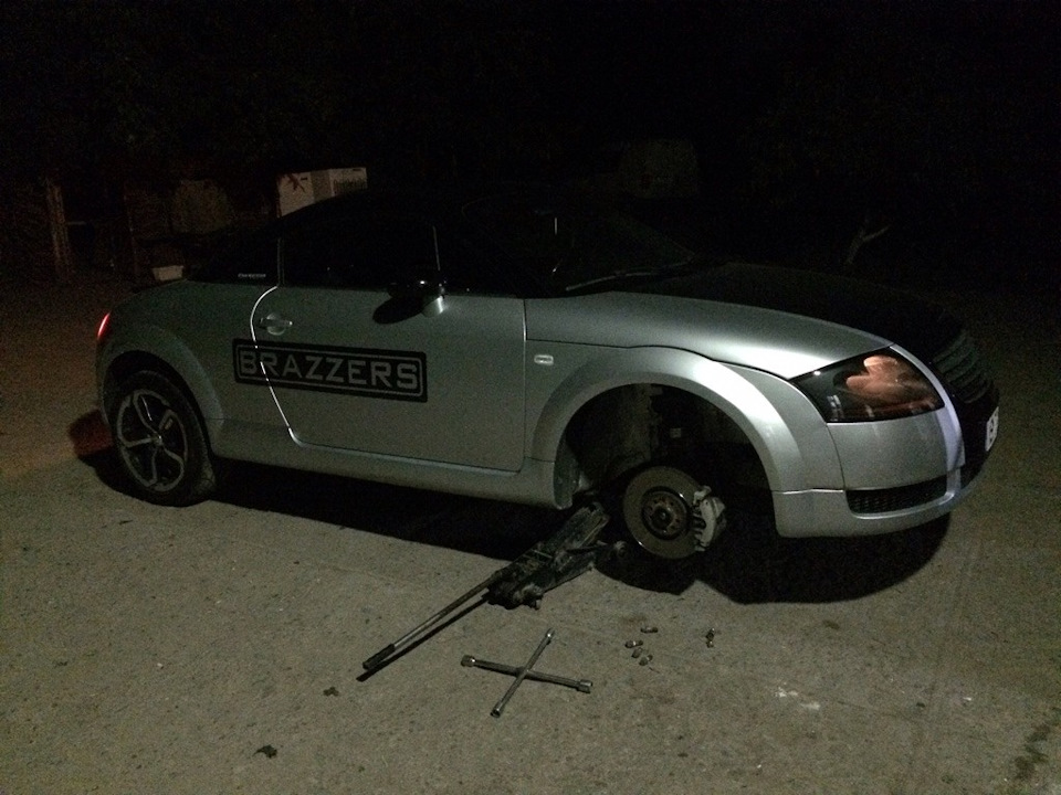 Шуруп в колесе на ночь глядя(( — Audi TT (1G), 1,8 л, 2001 года ...