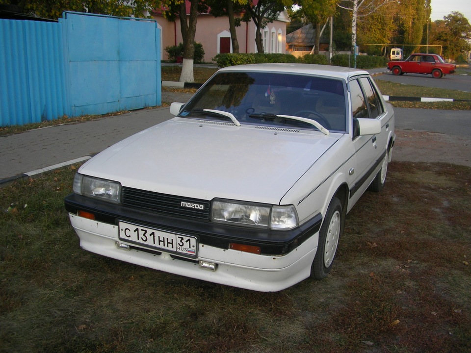 Mazda 626 GC 1986