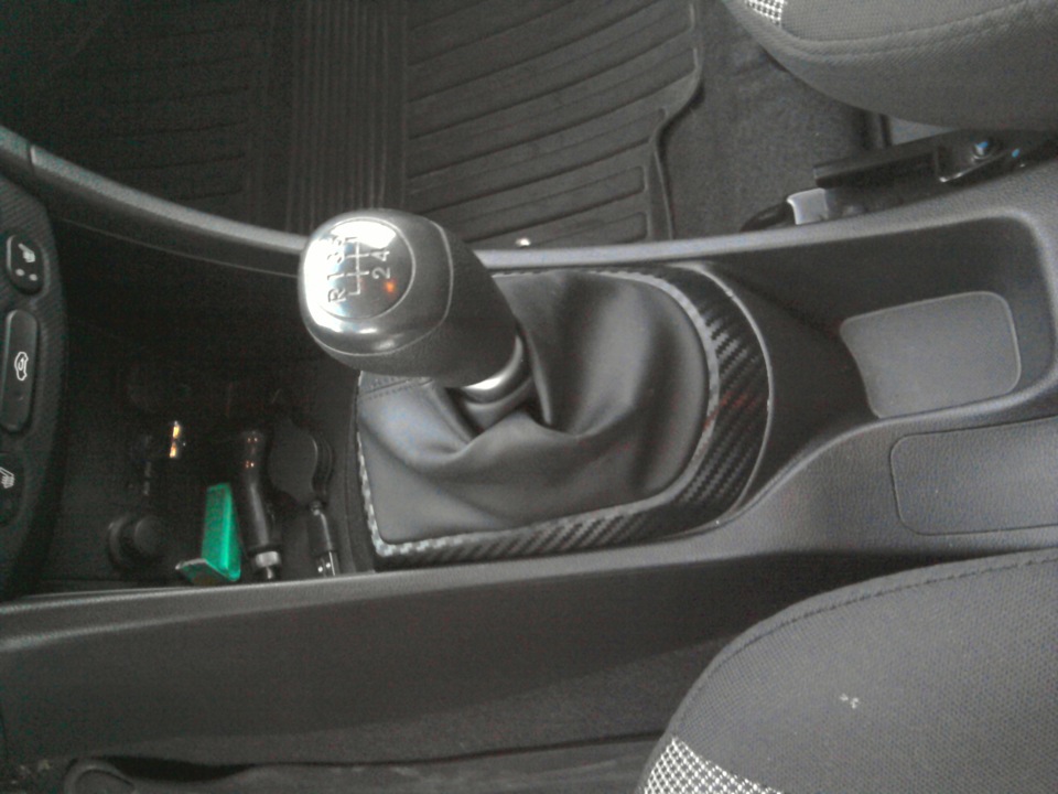 Карбонизация, покраска супортов, и сетка в цвет кузова вместо решетки ...