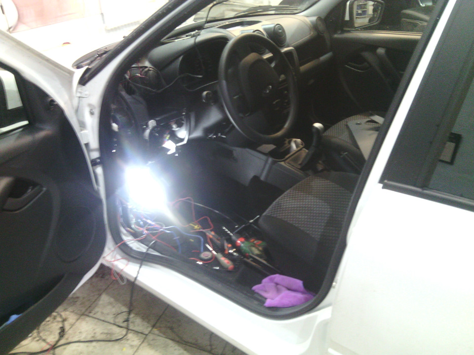 установка сигнализации — Lada Гранта, 1,6 л, 2016 года | фотография ...