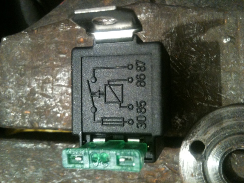 Реле 0332002256 24v 50a. Реле радиатора. Opel astra h блок управления вентилятором. Твердотельное реле с радиатором 380. Реле 90987-02006.