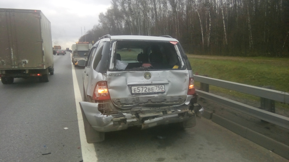 Фото в бортжурнале Mercedes-Benz M-Class (W163)