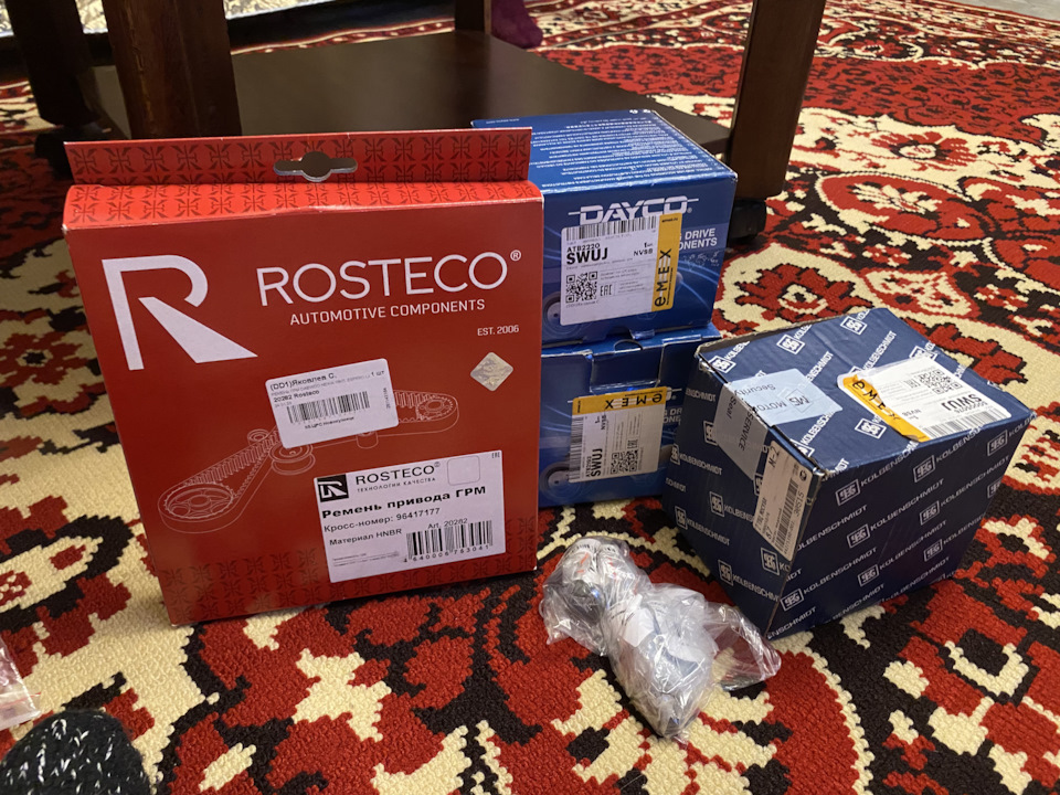 ГРМ, ПОМПА РОЛИКИ + ролик Обводного ремня — Chevrolet Lacetti Sedan, 1 ...