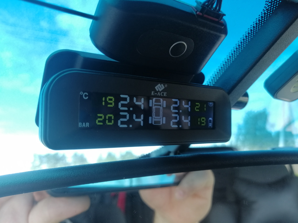 Датчики давления в колеса — Nissan Pathfinder (3G), 2,5 л, 2007 года ...