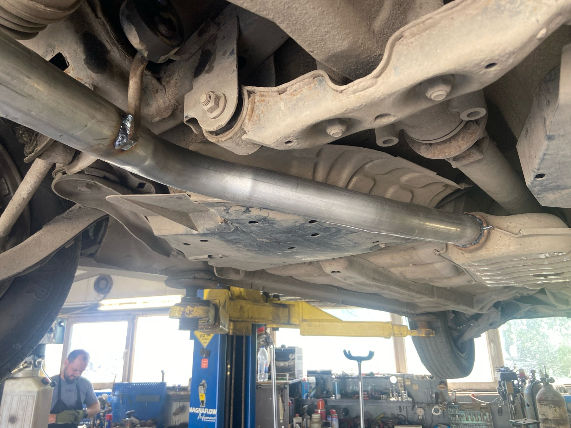 Ремонт выхлопной системы автомобиля Subaru Impreza 2008 года, г. Рязань ...