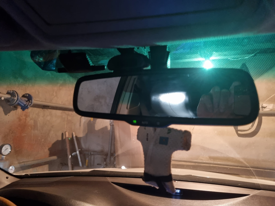 Салонное зеркало с автозатемнением — Toyota Camry (XV40), 2,4 л, 2007 ...