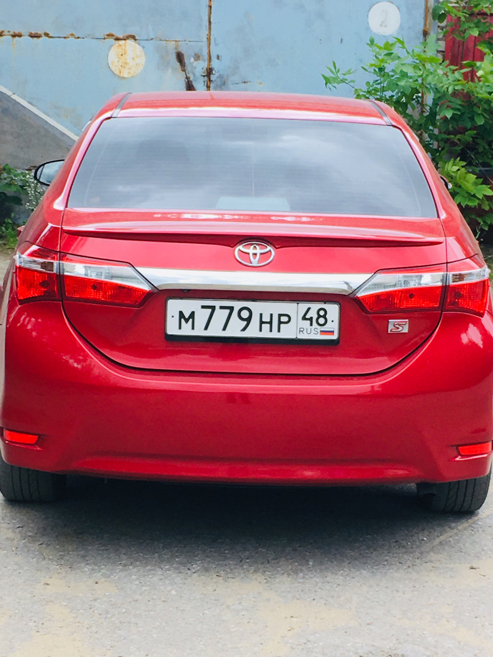 toyota-corolla-160-1-8-2013