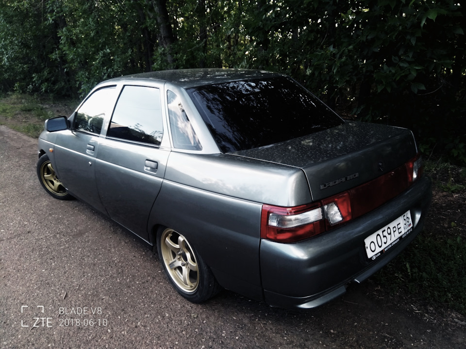 Клюшки — Lada 2110, 1,6 л, 2006 года | аксессуары | DRIVE2