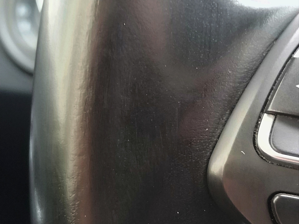 Послеее! увеличено фото сильно — Volkswagen Polo Sedan