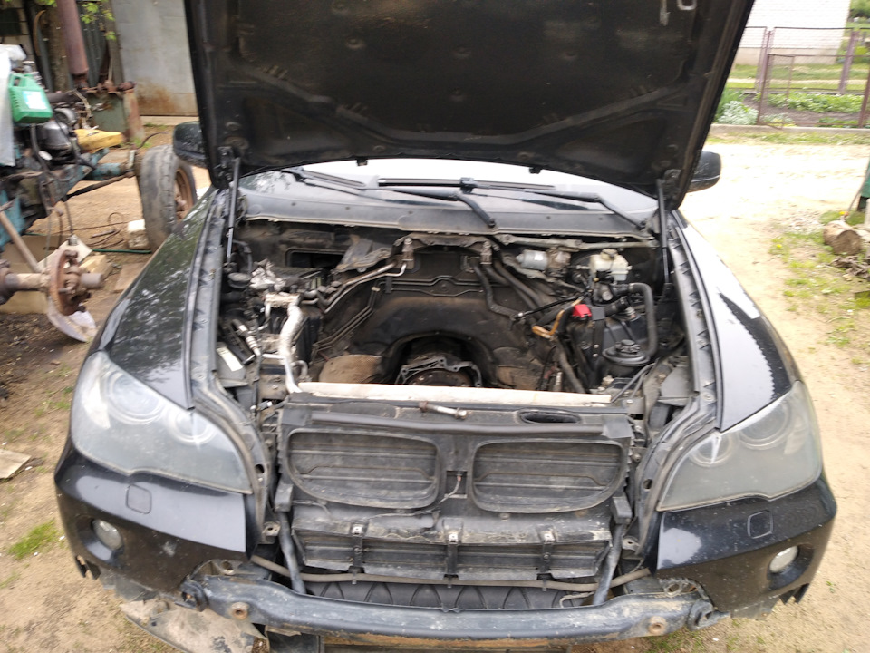 Фото в бортжурнале BMW X5 (E70)