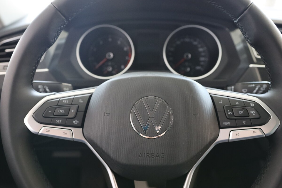 Кнопка "mute" на руле. Есть ли она? — Volkswagen Tiguan (2G), 1,4 л ...