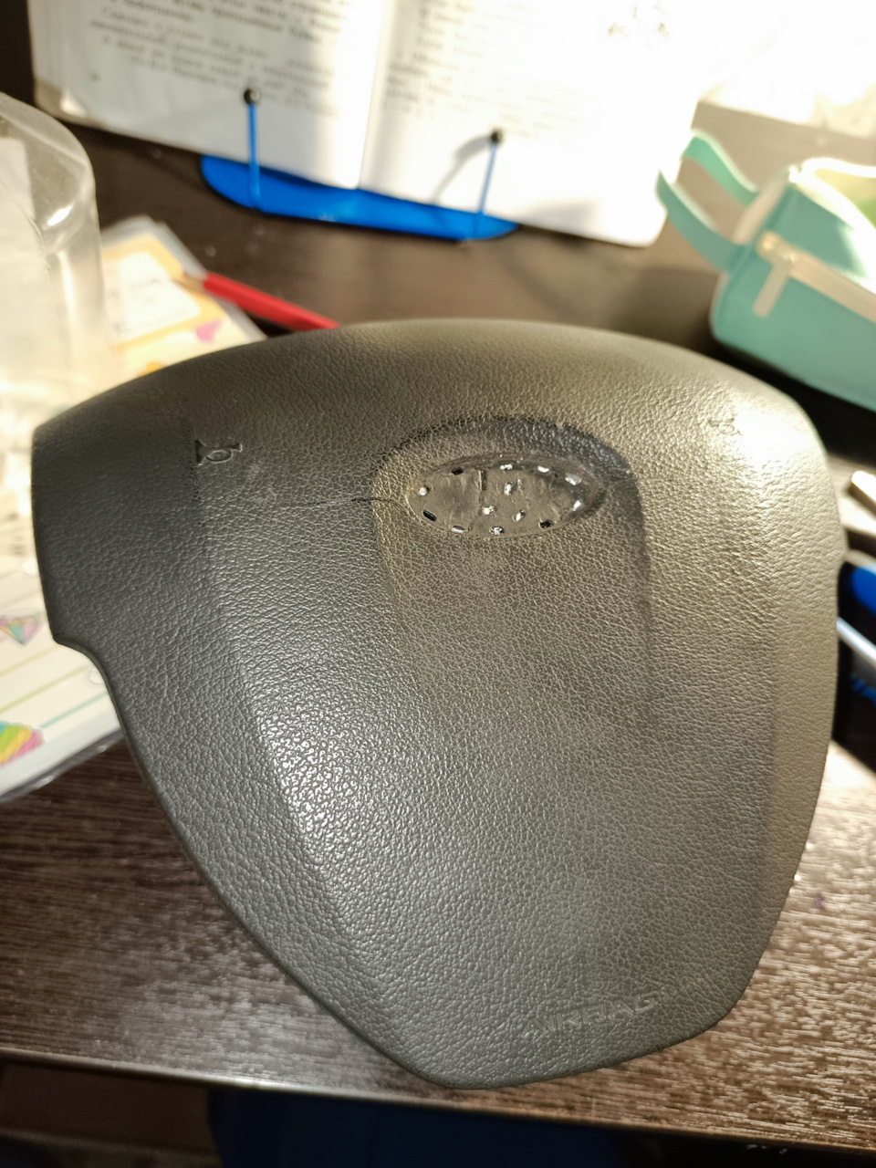 Замена шильдика на руле (перешивка руля в процессе) — Lada Приора седан ...